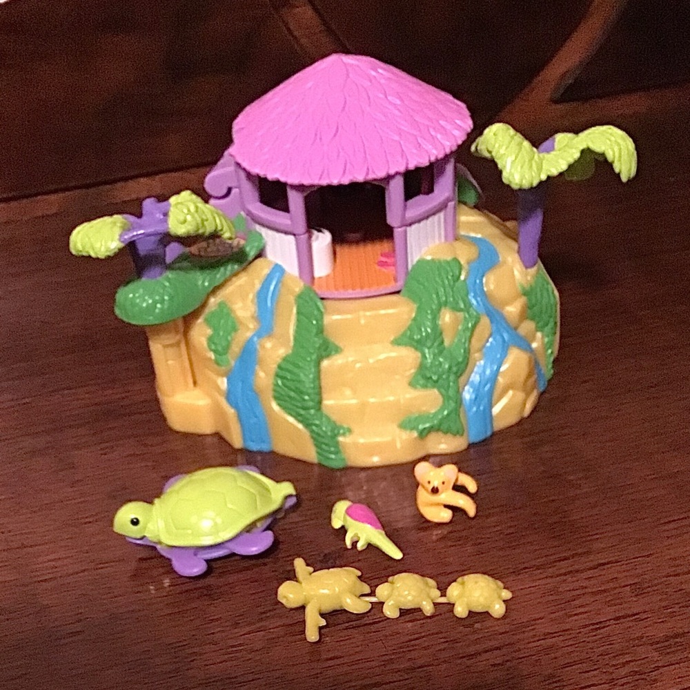 Polly Pocket Tropical Pets Playset yr 2000